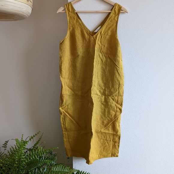 NWT Sotela Sandia linen dress - Picture 2 of 3